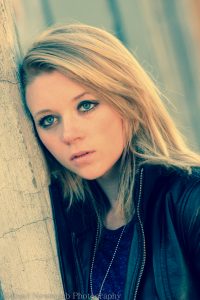 sample Portrait of a woman